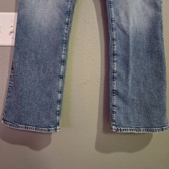 American Eagle Outfitters Spring 2025 Slim Blue Bootcut Jeans Size 34X32 - Picture 4 of 16